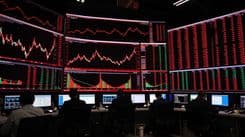 Bitcoin Price Drops Below $80,000 as $700 Billion Wiped from US Stocks