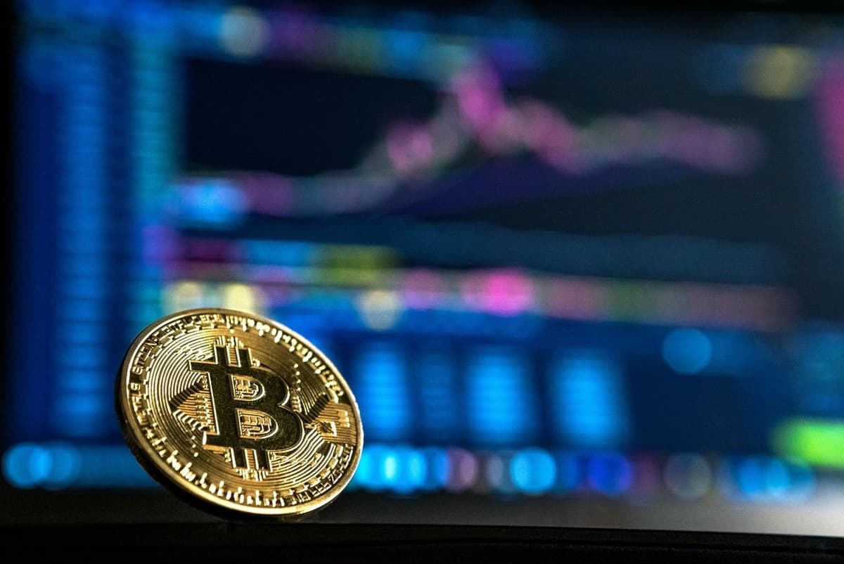 Bitcoin Kurs verliert erneut drastisch an Wert! Jetzt noch einsteigen?