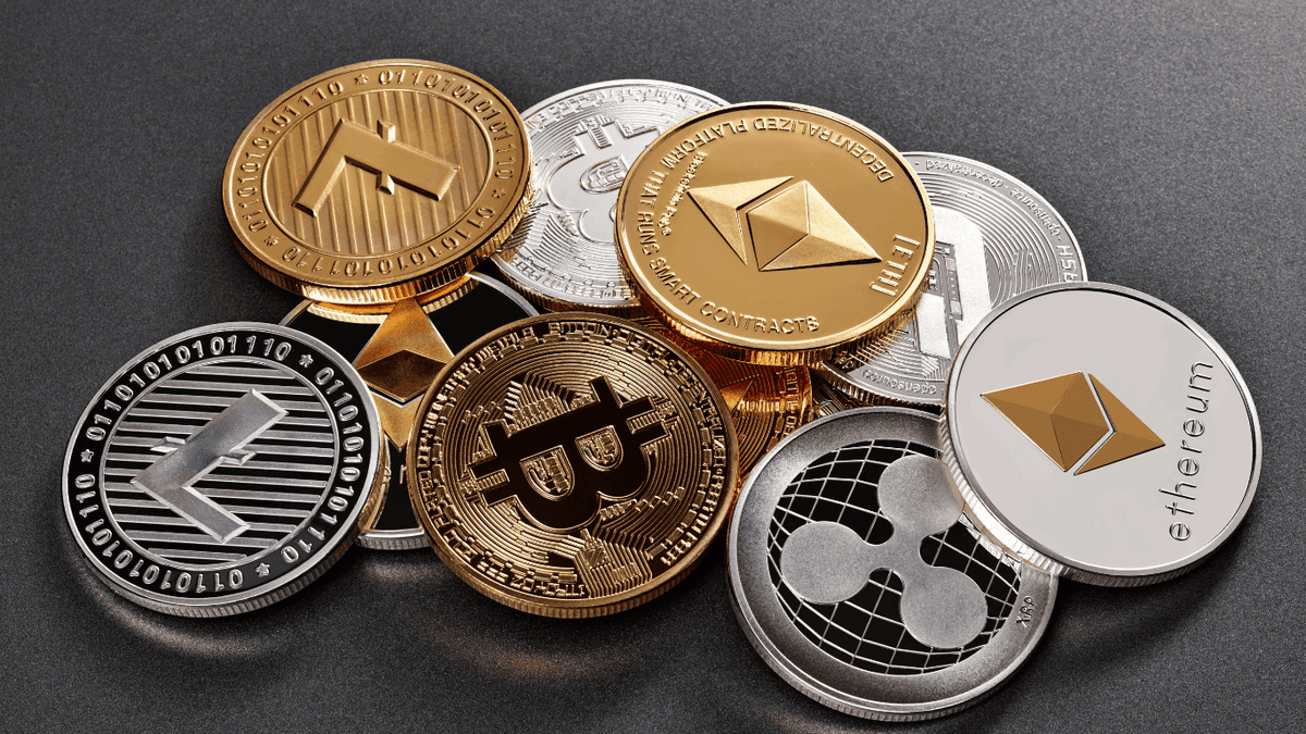 Featured image of Crypto News Today: BTC, ETH, SOL, XRP, ADA, SHIB and DOGE price analysis