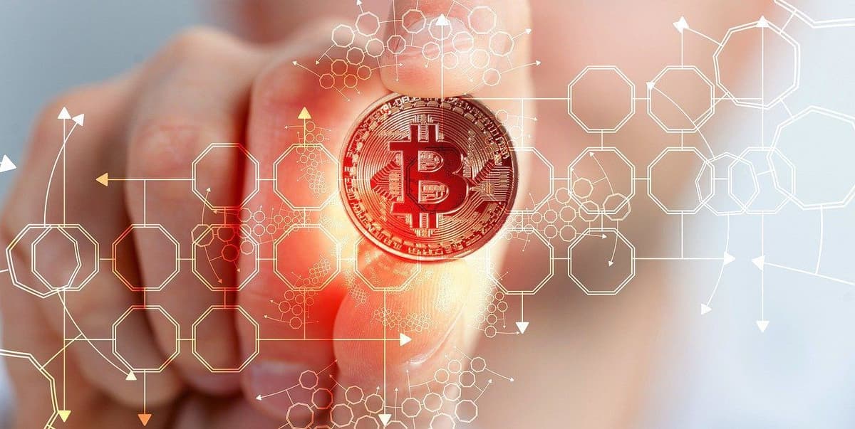 Warum steigt der Bitcoin Kurs aktuell so stark?