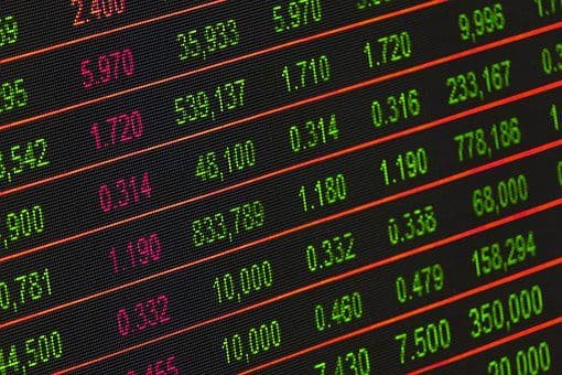 Getting Rid Of Cryptocurrencies Now Is Like Selling Apple and Amazon Stocks in 2001