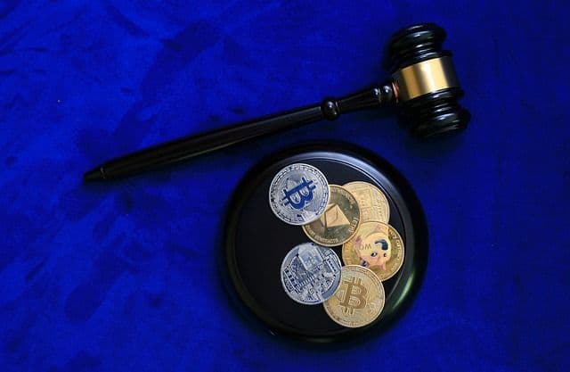 Bitcoin sube casi un 10% y toca los $42000 de nuevo