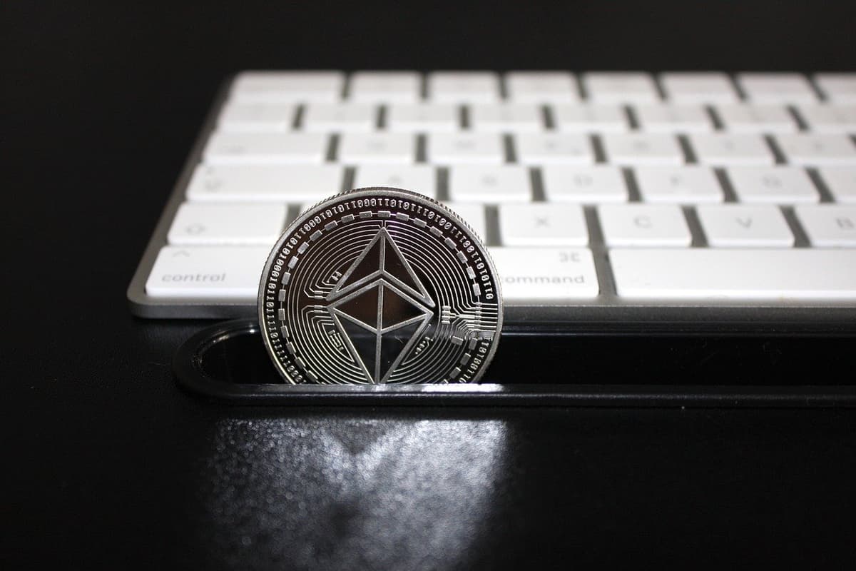 Ethereum sur le point d’atteindre $2,000 apres que BTC ait atteint $30,000?