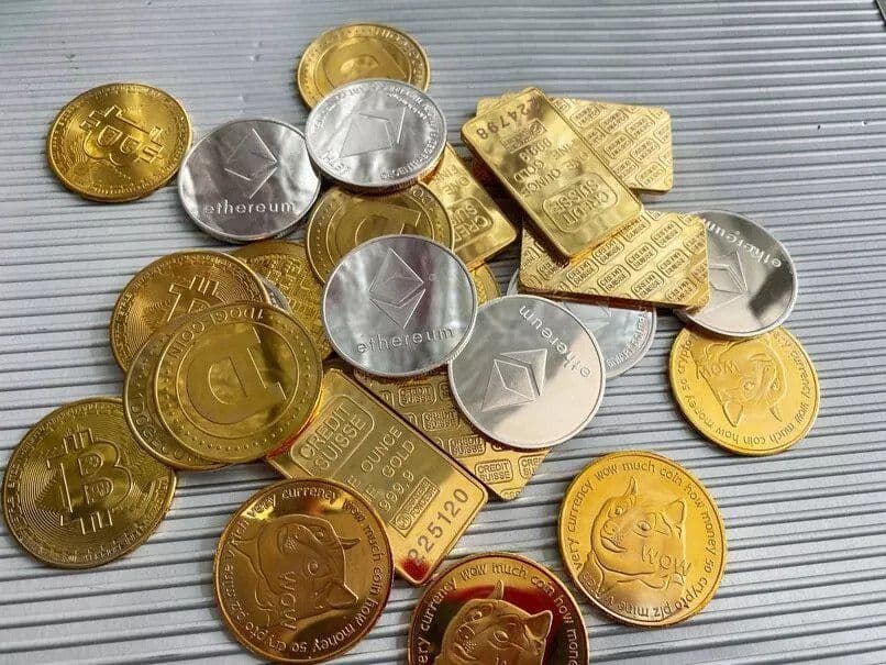 Las 3 razones principales por las que actualmente es MEJOR comprar Altcoins