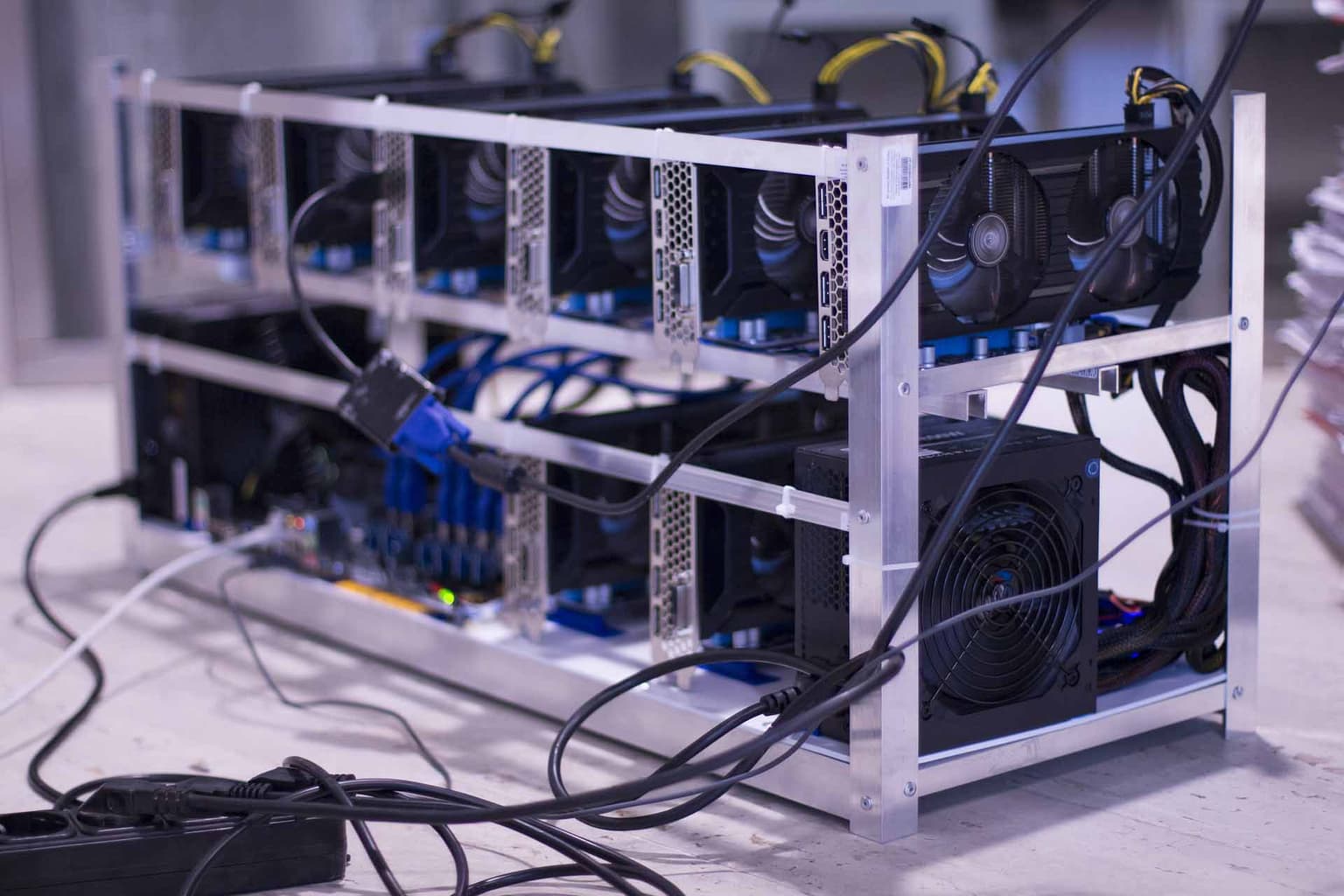 Bitcoin Mining: Polizei in China beschlagnahmt fast 7.000 Miner