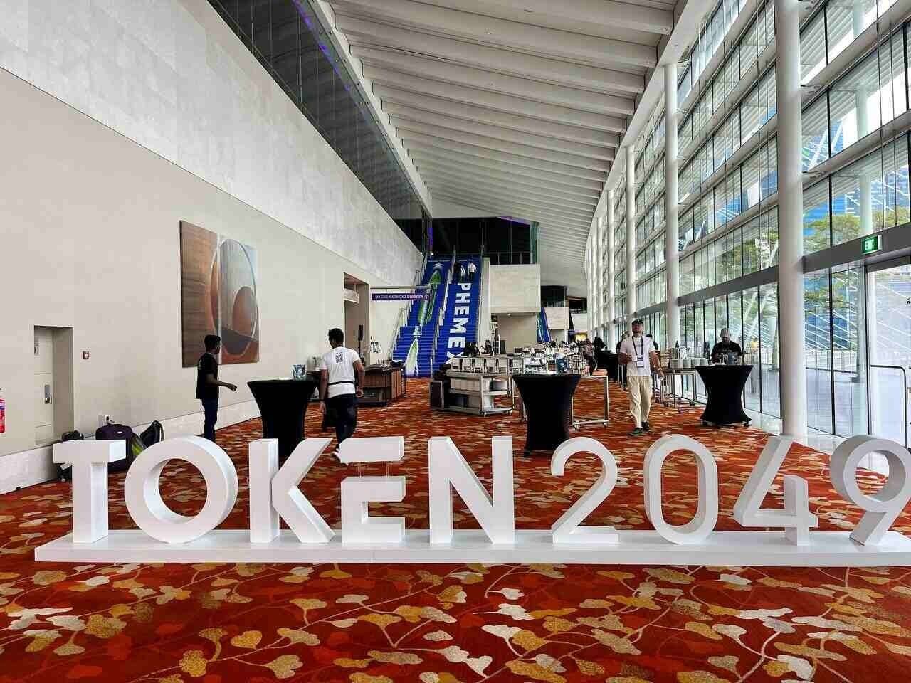 Ruckblick: Die unvergessliche Reise von Cryptoticker.io auf der TOKEN 2049 in Singapur