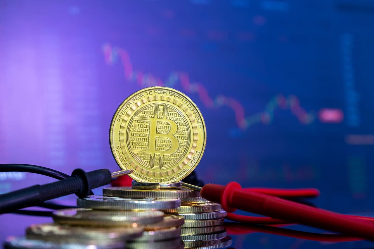 Bitcoin Kurs fallt unter 22.000 Dollar – Angst vor dem Crash steigt