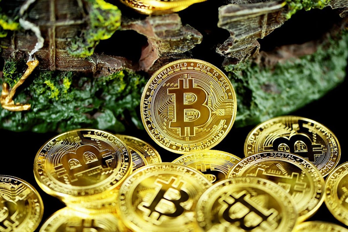 Bitcoin Kurs fallt auf 42.000 Dollar – Kommt die erneute Korrektur?